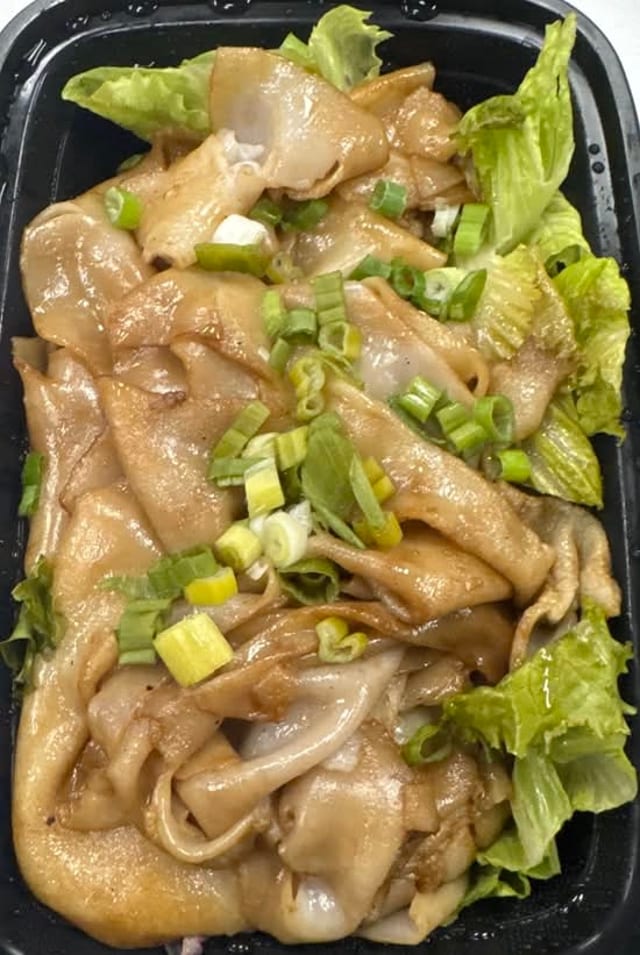 Royal Beef Noodles.