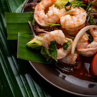 Bai Tong Yum Salad